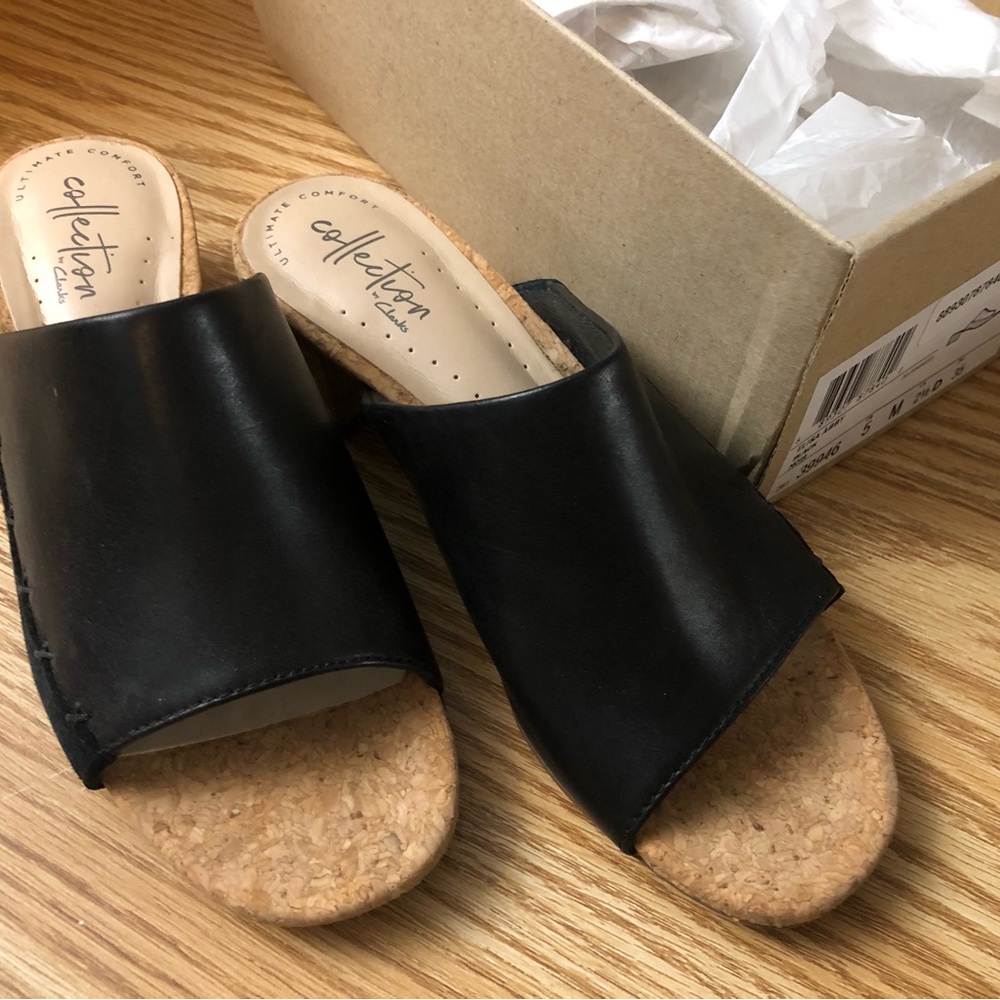 Clarks Black Leather and Cork Women's Mules, size 5
